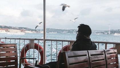 九游网游官网-德甲：汉诺威1-4败给门兴，守门员多次救险依旧难挡败局，汉诺威门将